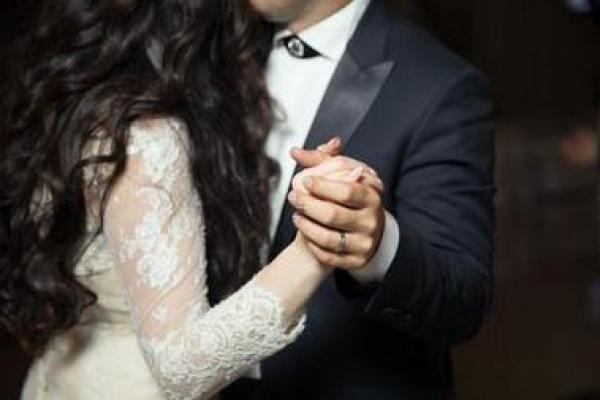 男鸡女狗的婚姻，是否能长久幸福？